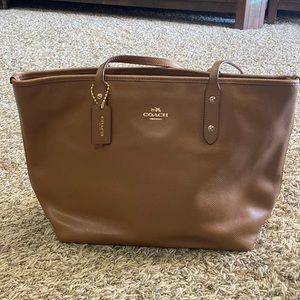 Coach Tote